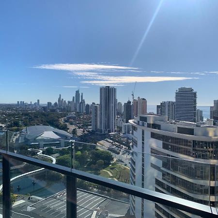 Lamour Ocean View Apartment I In Casino Broadbeach - Free Parking-195Cm Gold Coast Exterior foto